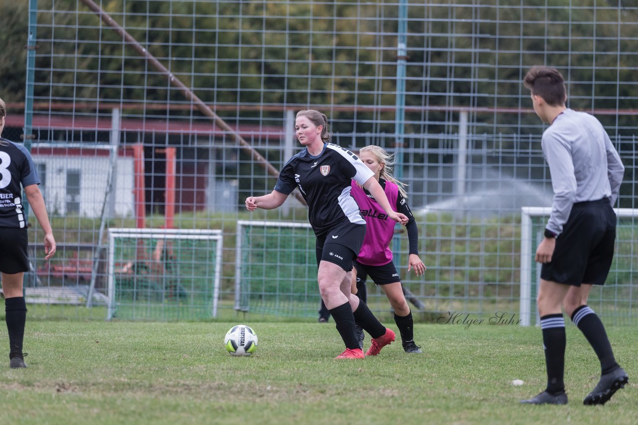 Bild 341 - Frauen Grossenasper SV - SV Steinhorst/Labenz : Ergebnis: 1:3